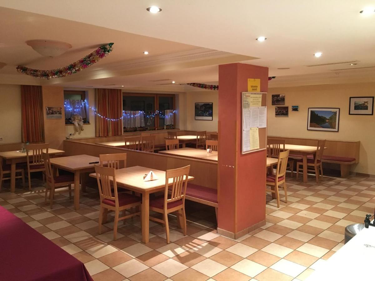 Gassnerwirt Radfeld Hotel Kültér fotó