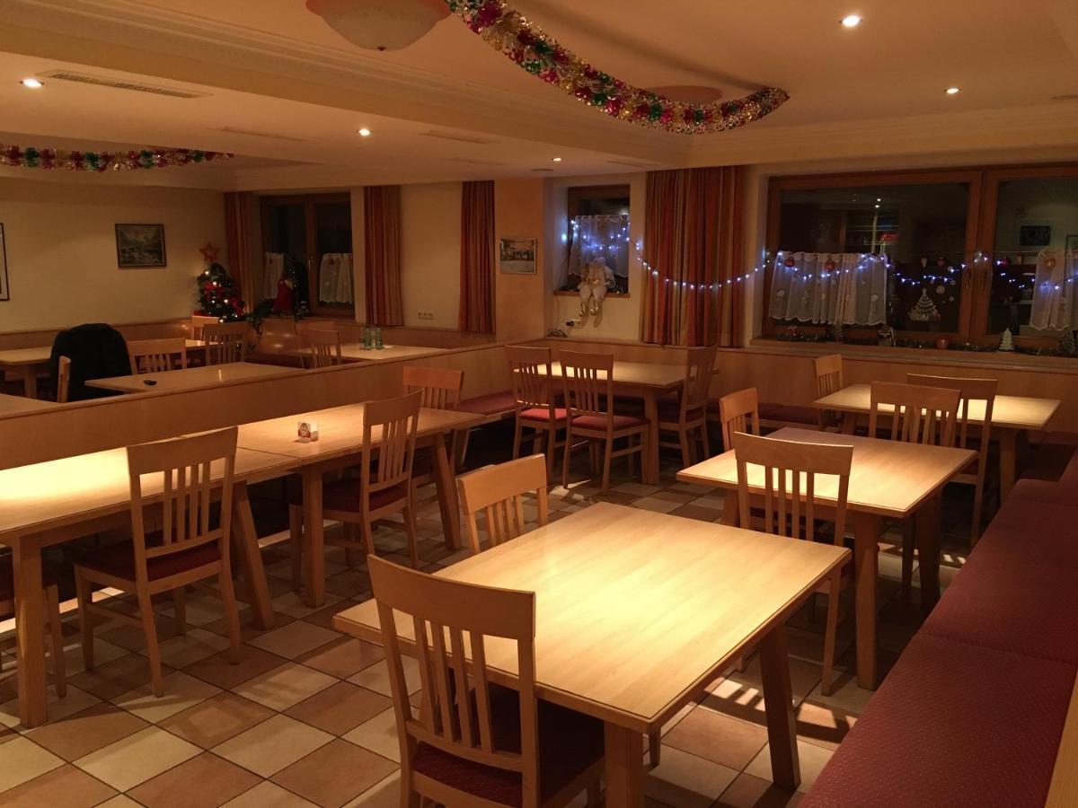 Gassnerwirt Radfeld Hotel Kültér fotó